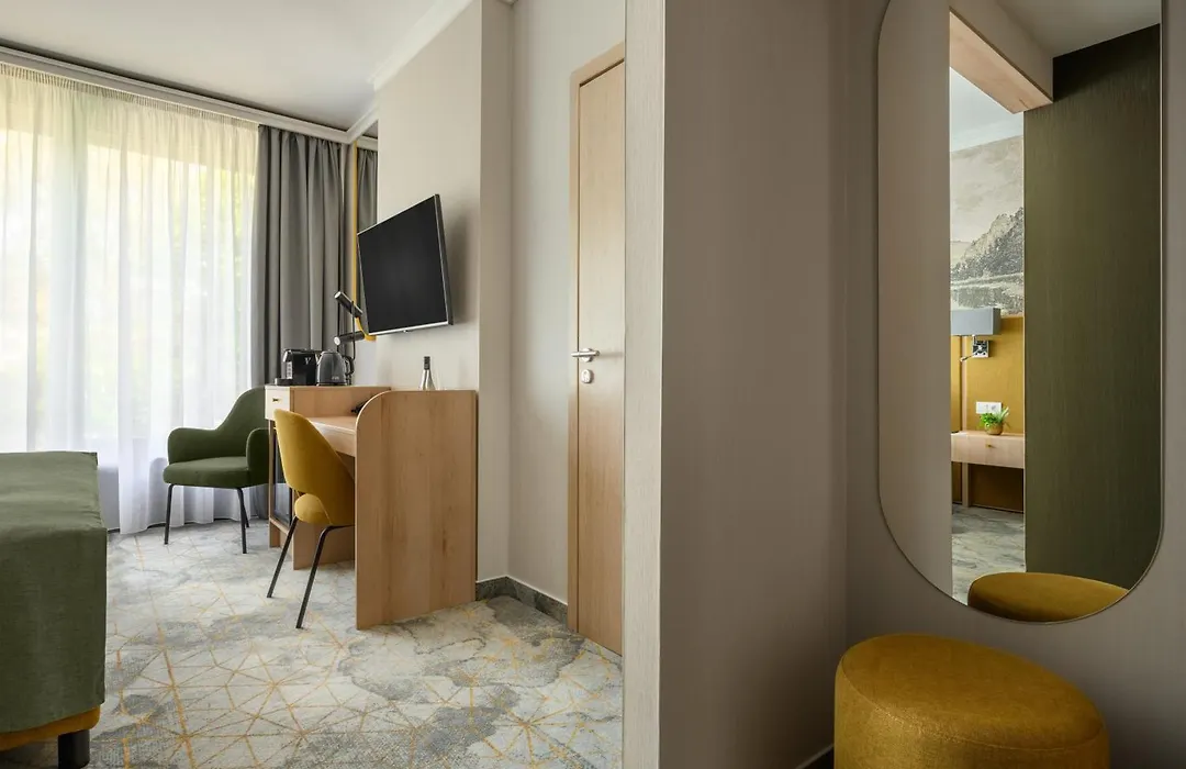 Portobello Wellness&Yacht Hotel Esztergom-1
