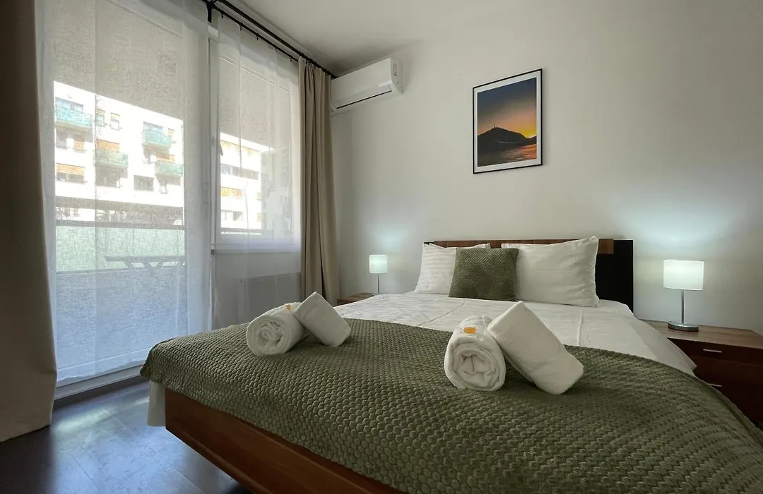 Corvin Center Suites-1