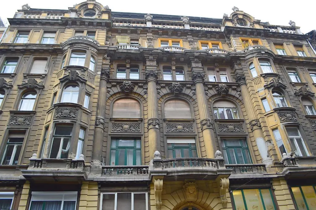 Synagogue View Guest House-1