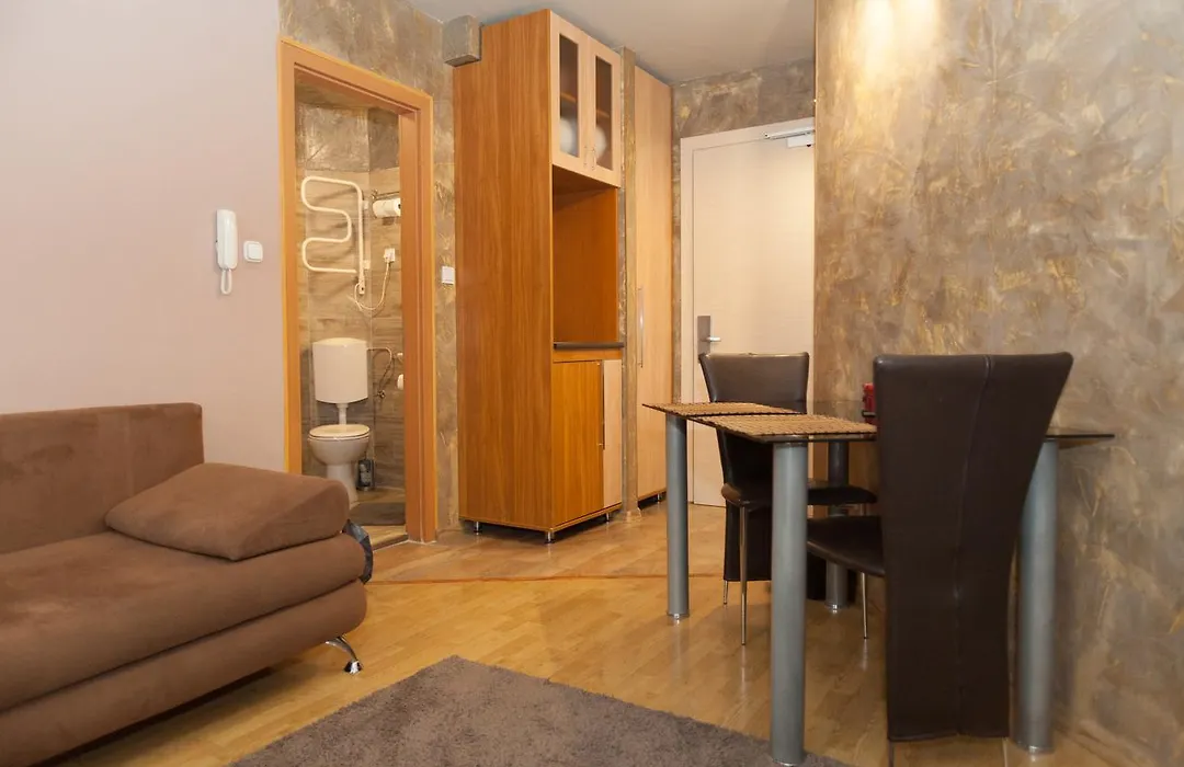 Anva House-1