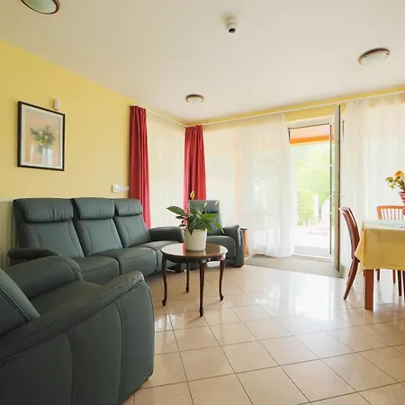 Balazs Villa-3