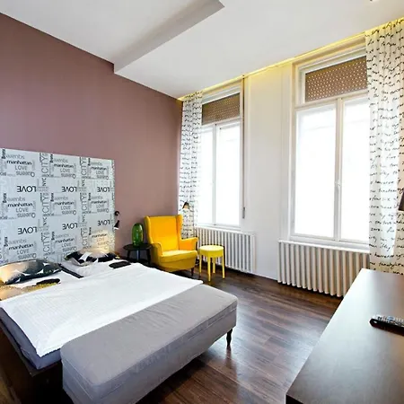 Central 5 Guest House-2