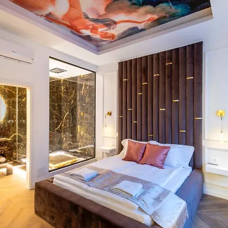 Top Luxury Suites-2