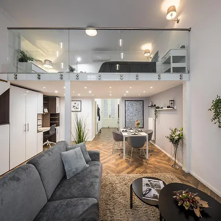 Riverside Suite-2