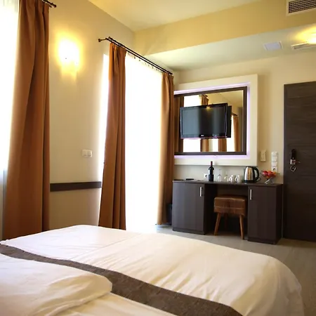 Hotel La Riva-2