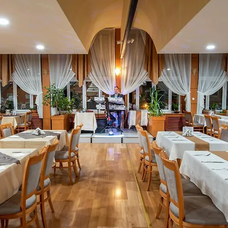 Hotel Baratsag-2