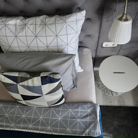 Hollik Apartmanhaz-3