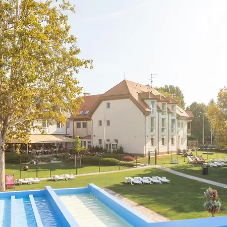 Aqua Hotel Termal-2