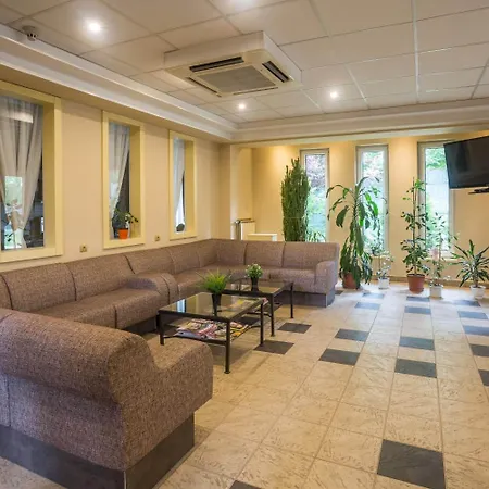 Hotel Luna Budapest-2