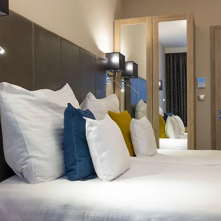 Silver Crown Hotel & Residence, Palace Quarter-2
