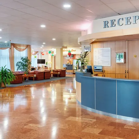 Hunguest Hotel Freya-2