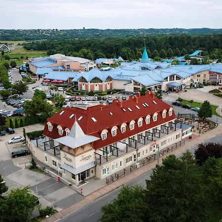 Harmonia Hotel Sarvar-3