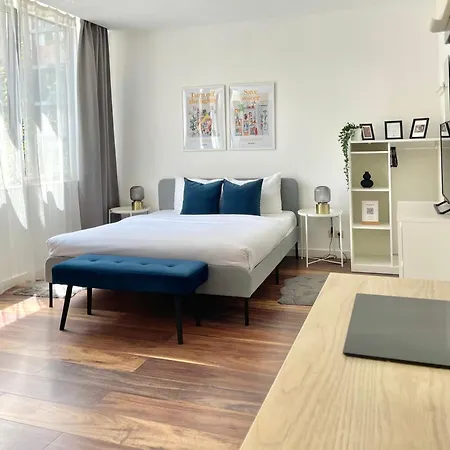 Central Passage Apartments By Vagabond Downtown-3