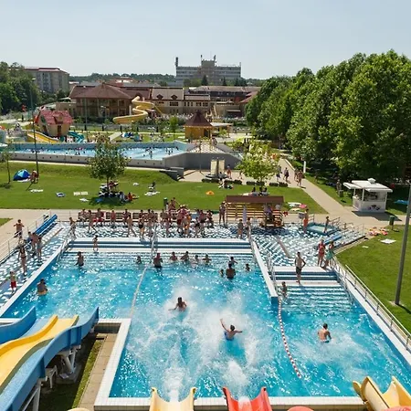 Boni Csaladi Wellness Hotel-2