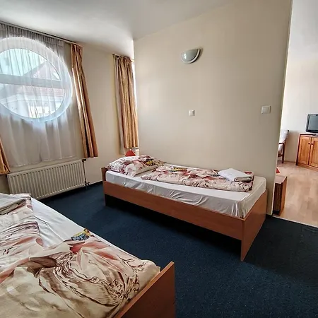 City Hotel Siofok-2