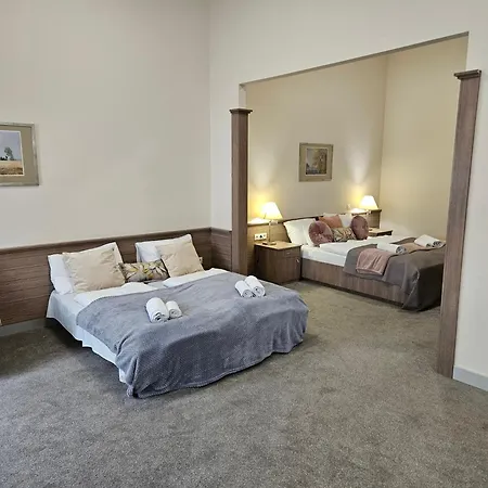 Hotel Harom Gunar-3