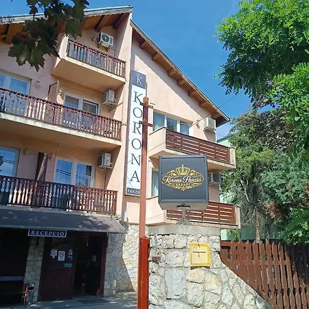 Korona Panzio Budapest-2