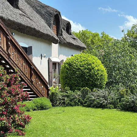 The Houses Of History - Anno 1830-3