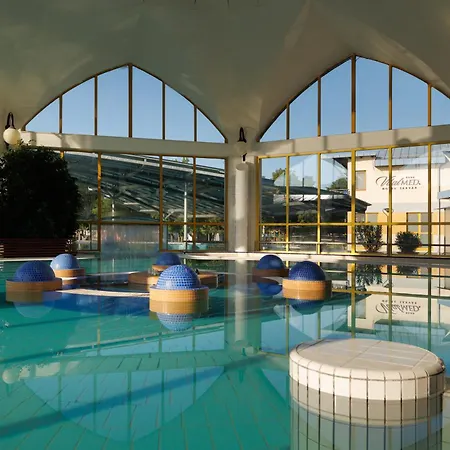 Vitalmed Hotel Sarvar-3