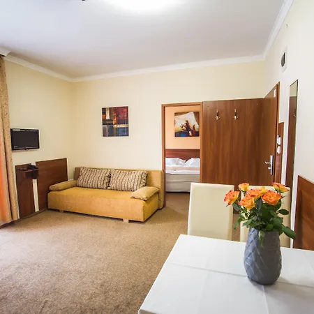 Hotel Viktoria-2
