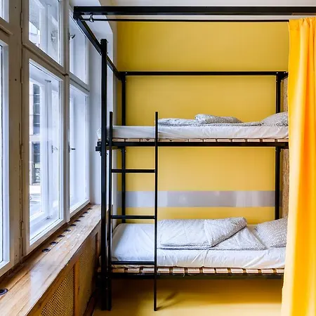Essential Hostel-2