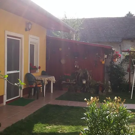 Zach Klara Utcai Apartman-3