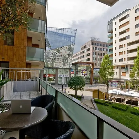 Corvin Lux Aparthotel-2