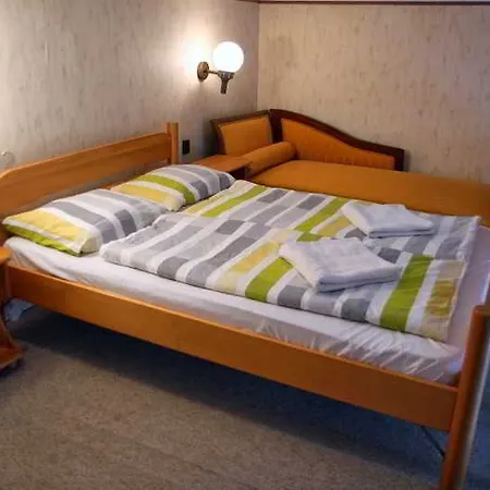 Jimi Hendrix Guesthouse-2