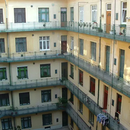1St Hostel-3
