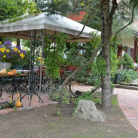 Garten Vendégház-3