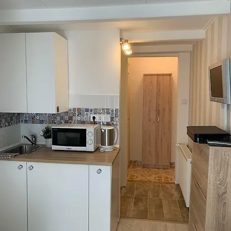 Claudia Apartments Budapest-3