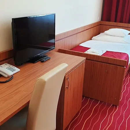 Diana Club Hotel-3
