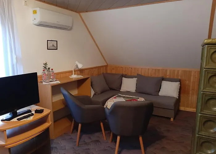 Hotel Rozsa Vendeghaz Visegrád