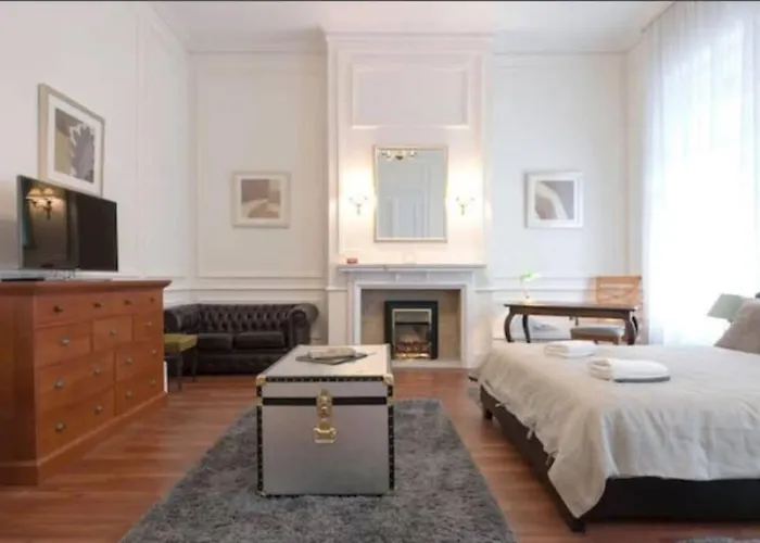 Luxury Art Deco Suite Close To Museum Of Fine Arts Budapest che accetta animali