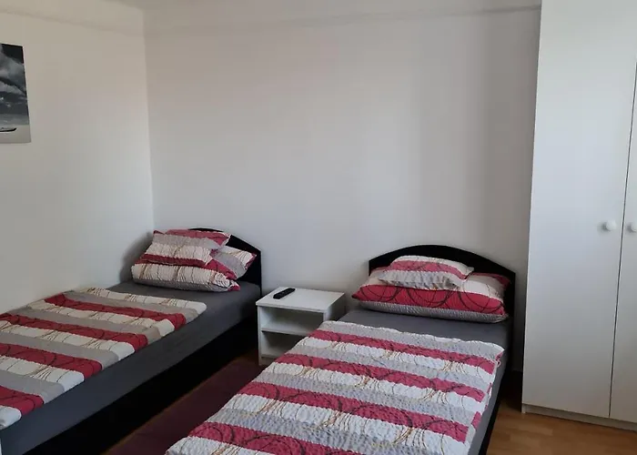 Arato Vendeghaz Hotel Pecs