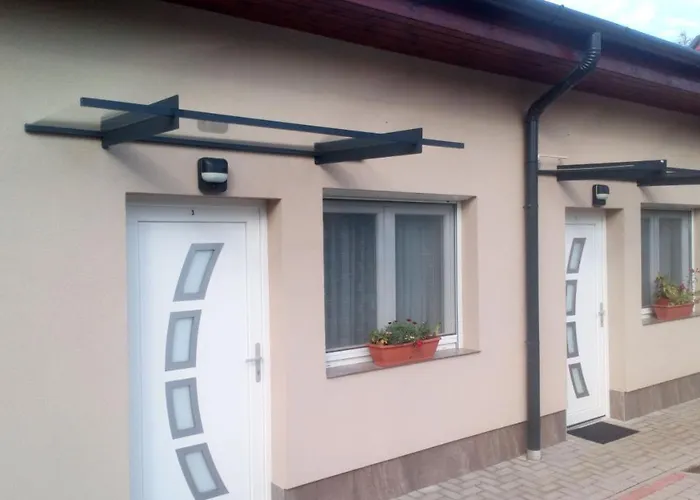 Hotel Borostyan Vendeghaz Erlau