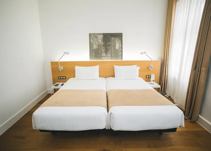 Budapest Hostels near Matthias Church