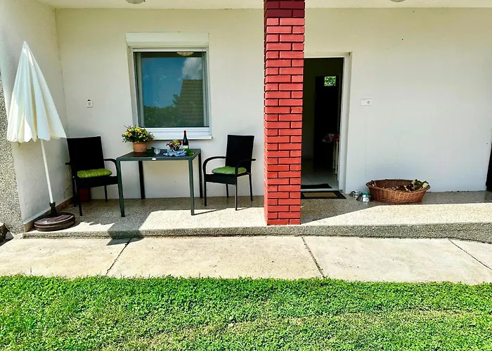 Szent Orban Panzio - Kutyabarat Apartmanok Zalakaros