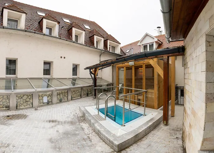 Bastya Konferencia Es Wellness Hotel Miskolc