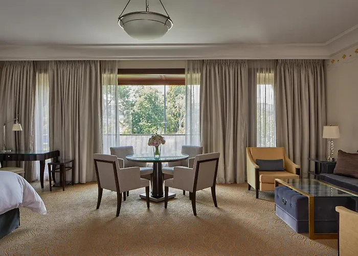 Hotéis perto de Bastião dos Pescadores