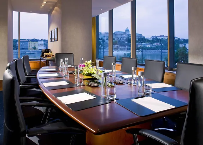 Hotéis perto de Banhos Termais de Gellért