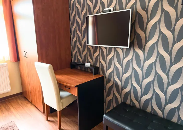 Hotel Barackvirag Vendeghaz Tihany