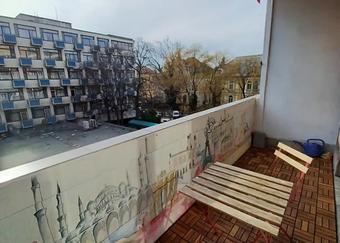 Hero'S Square Apartment Budapest