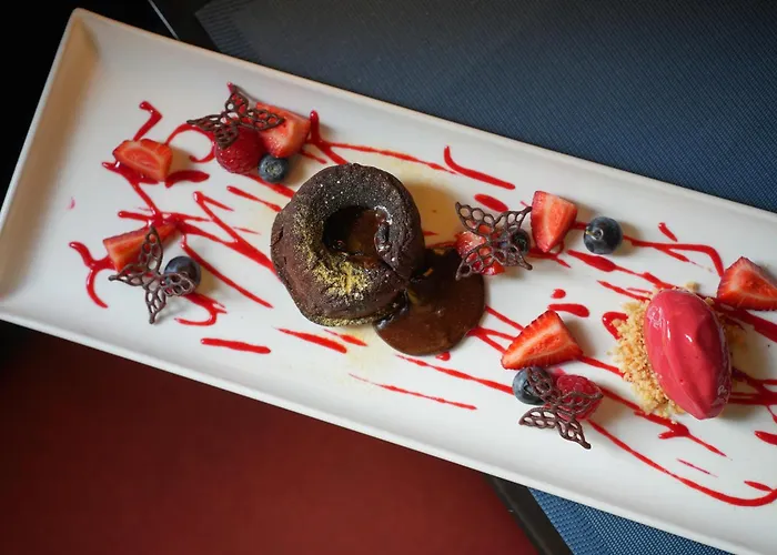 Imola Udvarház Dessert Hotel Erlau