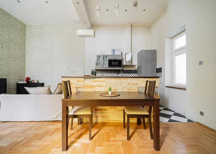 Andrassy Chic Apartment Budapest