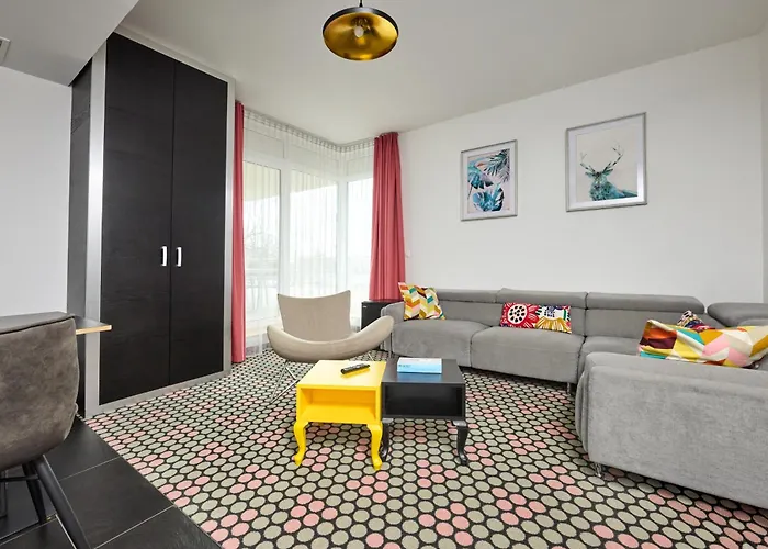 Badacsonytomaj Hotels