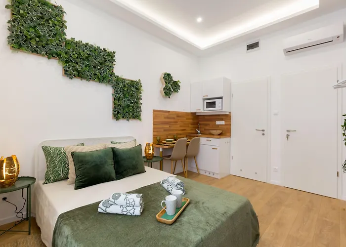 Budapest Holidays Residence