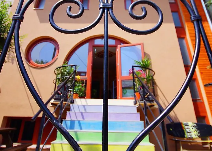 Shantee House Budapeste