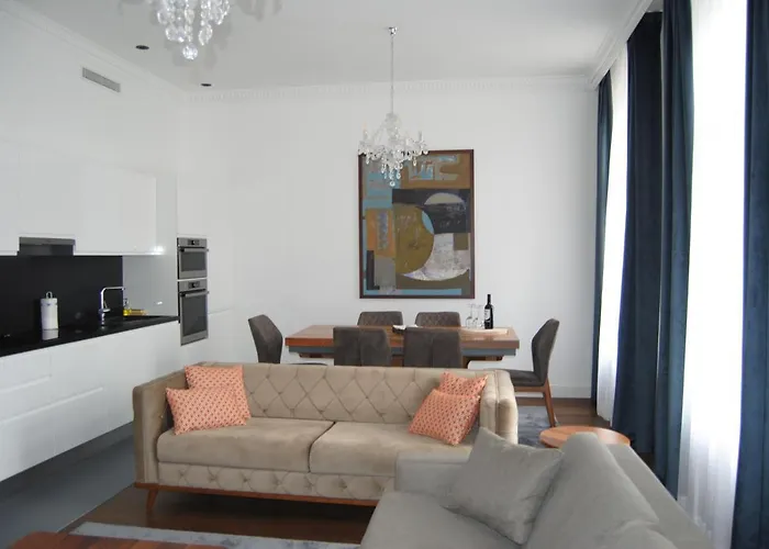 Uttoe Luxury Suites Budapest