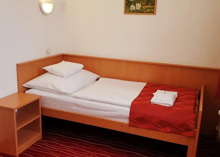 Diana Club Hotel Budapest